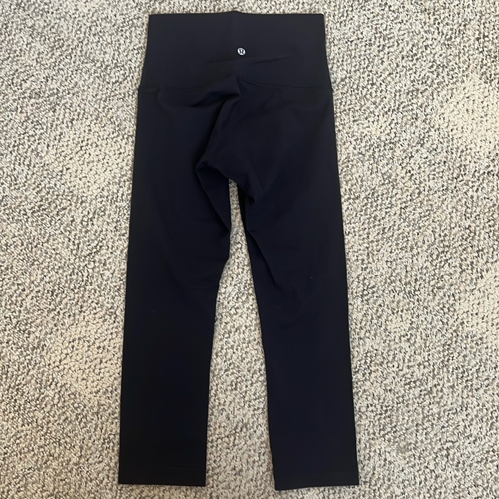 Lululemon Wunder Under Crop 21” Black Size 6